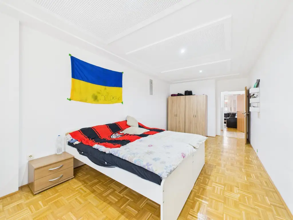 Großzügige 4-Zimmer-Familienwohnung mit Loggia in begehrter Stadtlage von Wels