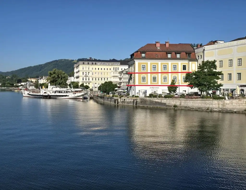Büro / Kanzlei / Ordination in Toplage von Gmunden mit atemberaubendem Ausblick