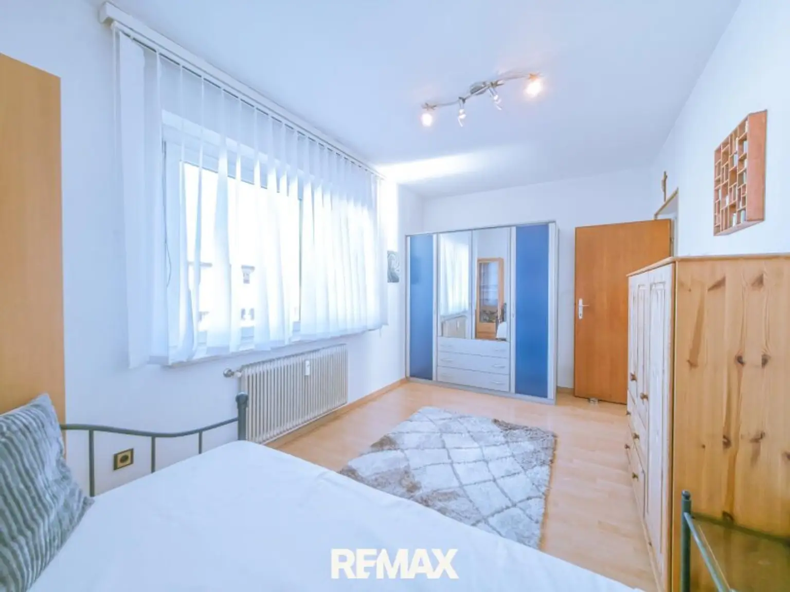 Schlafzimmer 2