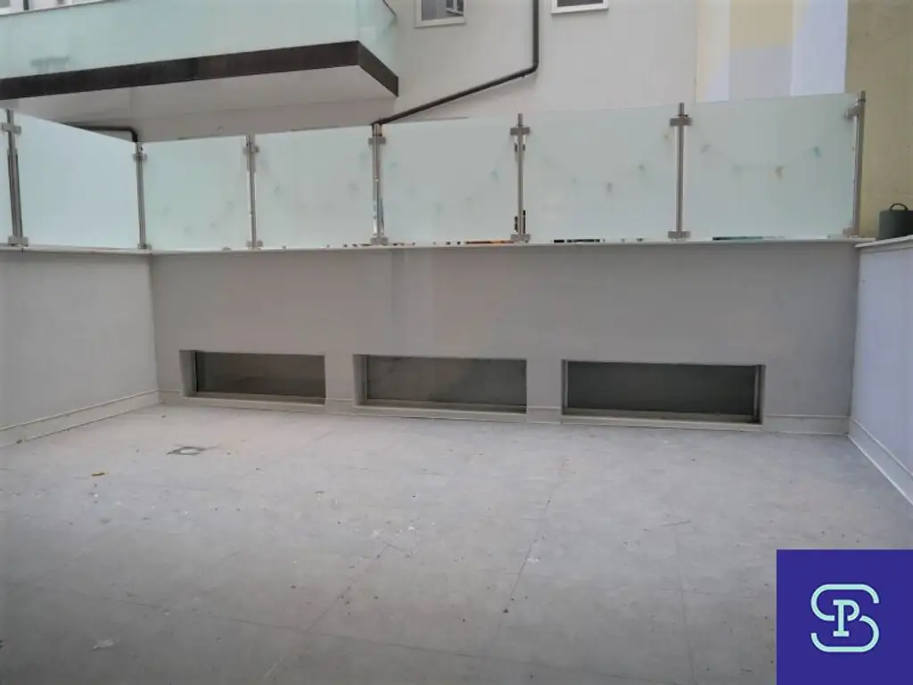 Provisionsfrei: Unbefristeter 55m² Altbau + 25m² Terrasse im topsaniertem Stilaltbau - 1070 Wien!