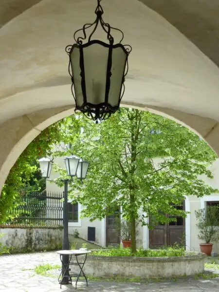 Herrschaftlicher Dreikanthof im Weinviertel