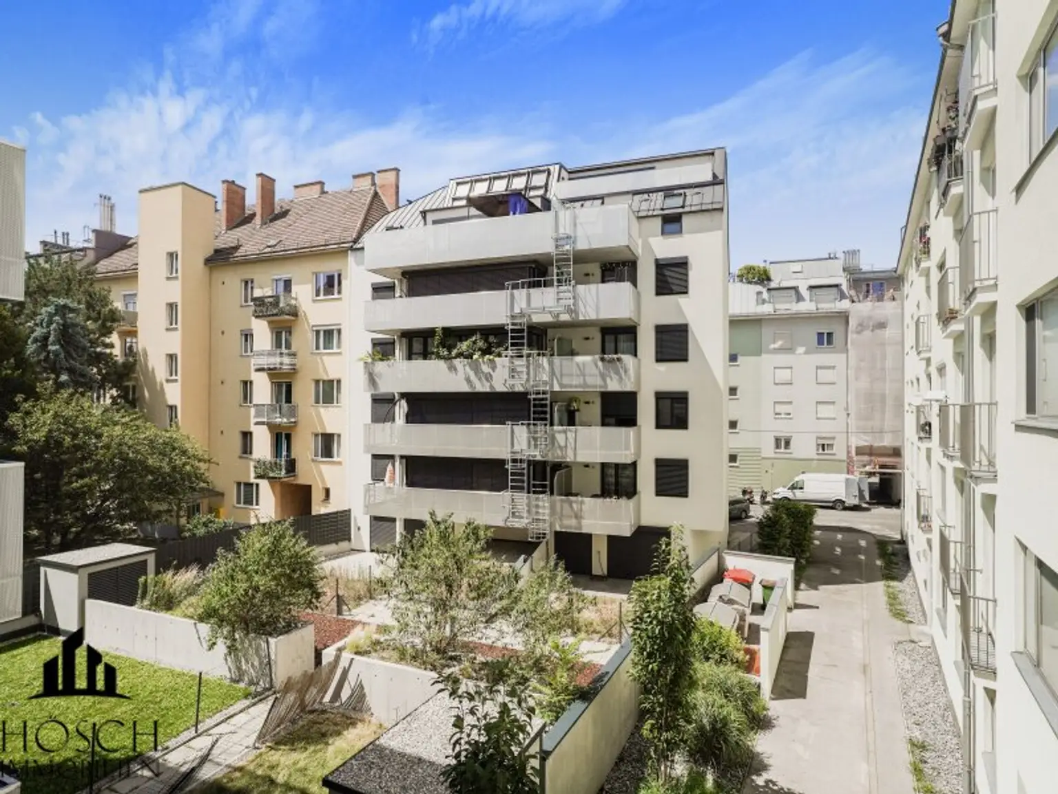 Helle, zentral begehbare 3-Zimmer-Wohnung mit Balkon in Toplage