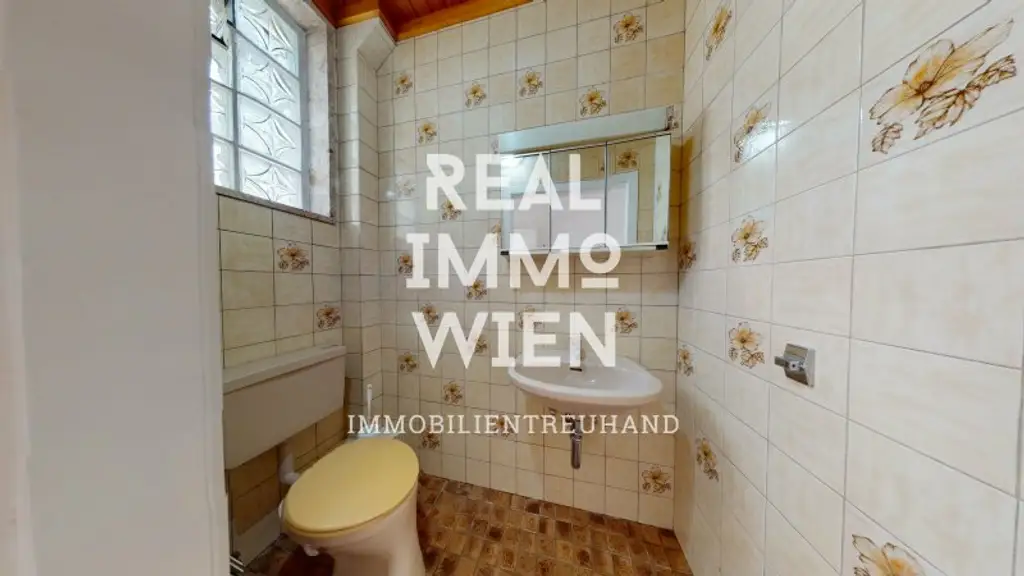 Sehr schönes Einfamilienhaus mit großen Garten im 23. Bezirk!!! 360° - 3D Besichtigung!!!