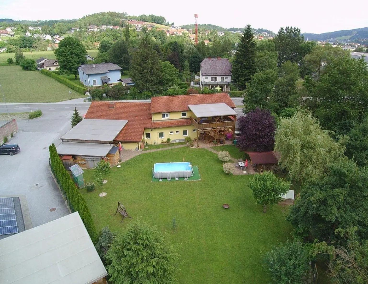 Bärnbach! Gewerbeobjekt, Restaurant-Cafe, Praxis, Tierarzt, Wohnung, Friseur, Solarium, SG-WA Baudichte 0,2-0,5