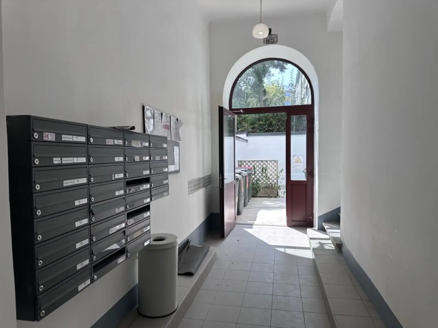 1-Zimmer Wohnung in einem modernisierten Altbauhaus