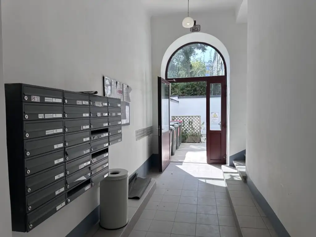 1-Zimmer Wohnung in einem modernisierten Altbauhaus