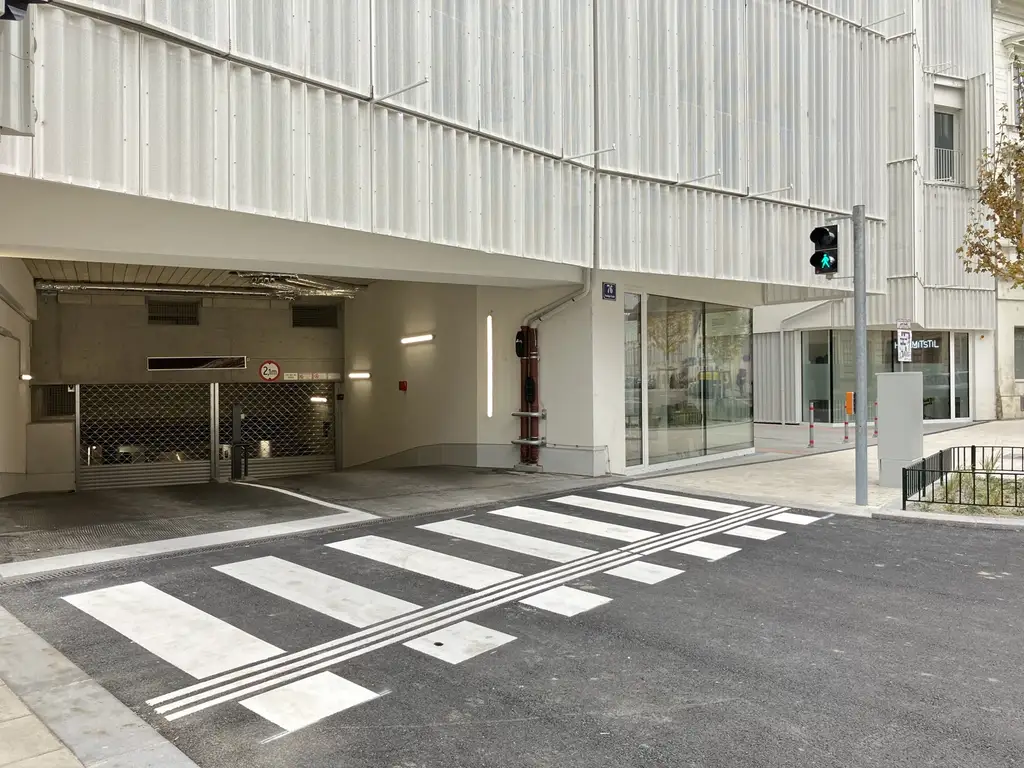 Tiefgaragenplatz nahe U4-Hietzing ab sofort zu verkaufen!
