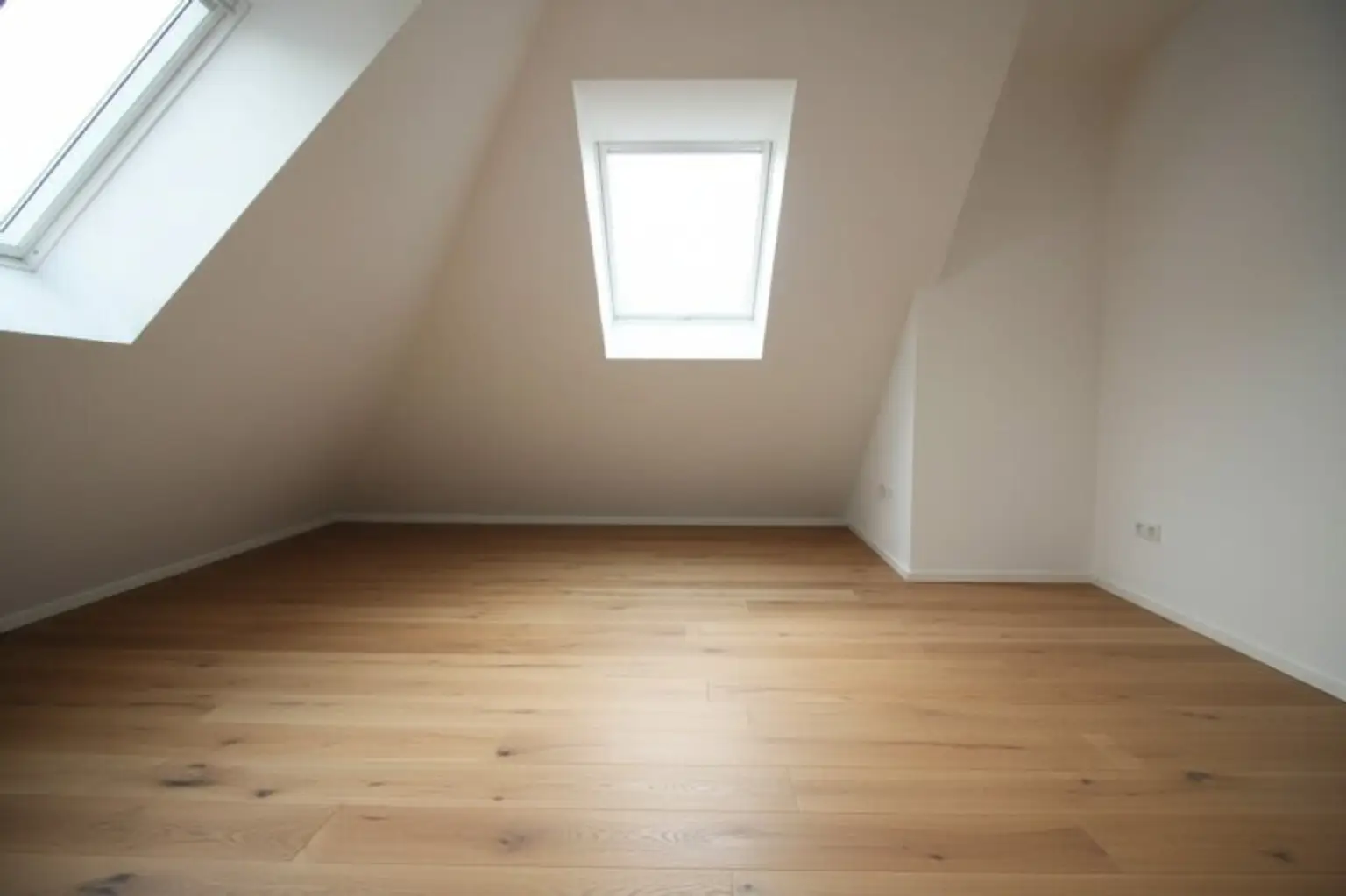 ERSTBEZUG | Helle Maisonettewohnung mit 3 Zimmern und Garten | mit viel Lieben zum Detail geplant | TOP 6