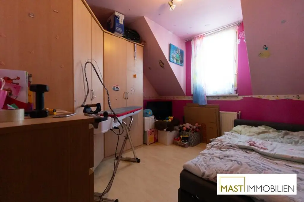 Mehrfamilienhaus mit 4 Wohneinheiten in Kottingbrunn – Perfekte Lage & Top Infrastruktur