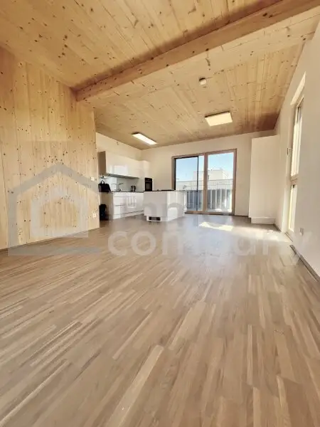 Moderne und neue Wohnung mit schöner Aussicht + Balkon und Terrasse!