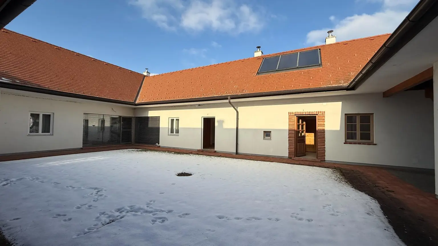 uneinsichtiger Innenhof