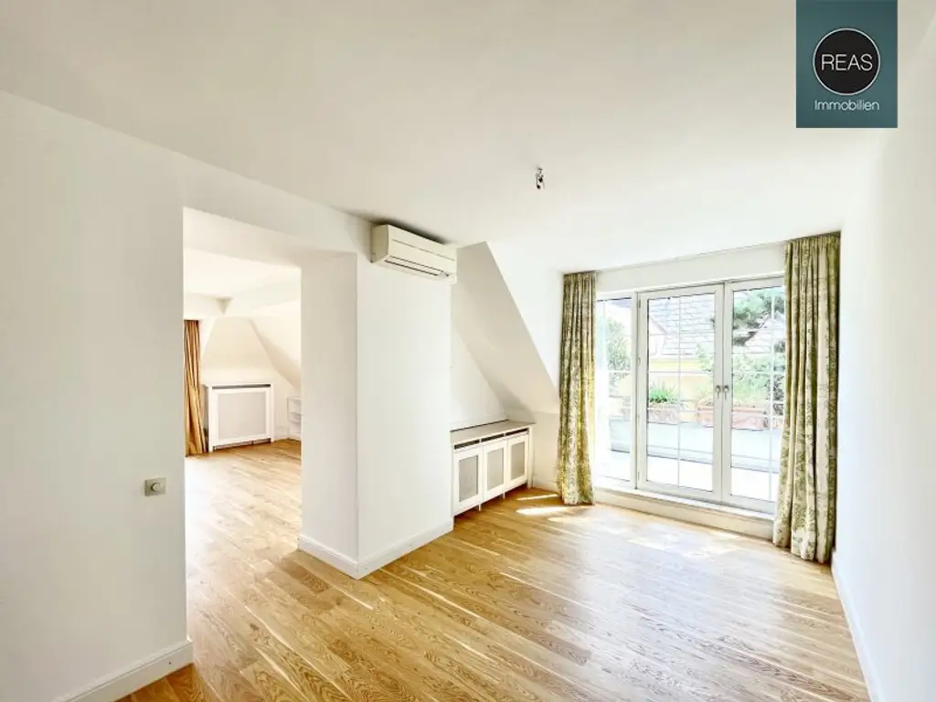 Döblinger Cottage ! Klimatisiertes Luxus - Dachgeschoss - Apartment mit 2 Terrassen! Garage verfügbar!