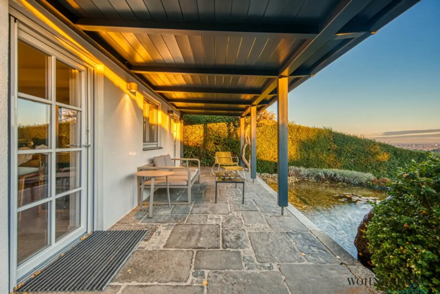 Exklusives Traumhaus zur Miete mit Panoramablick auf die Weinberge