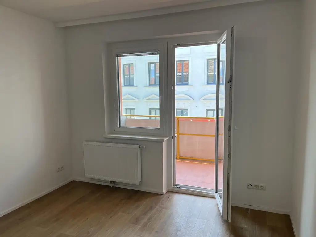 Traumhaft renovierte 2-Zimmer-Wohnung in TOP-Lage