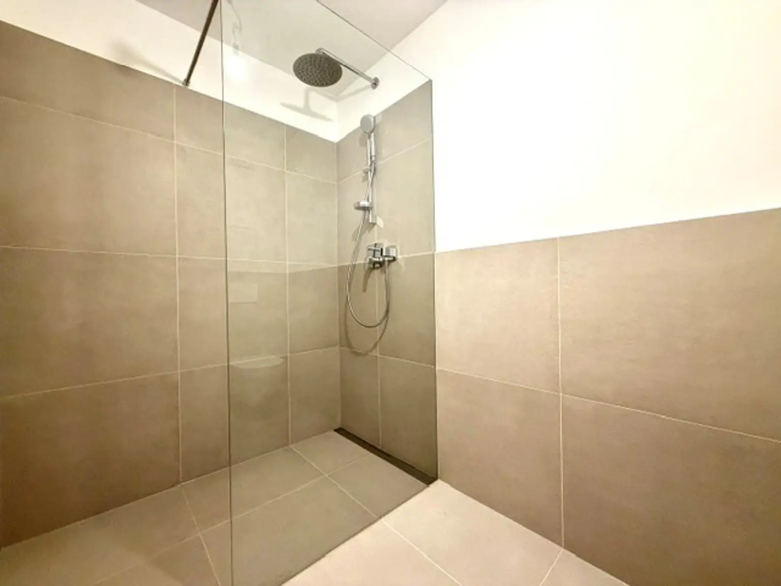 H | THE GREEN ++ ZWEI ZIMMER mit GARTEN | Prima Service Immobilien