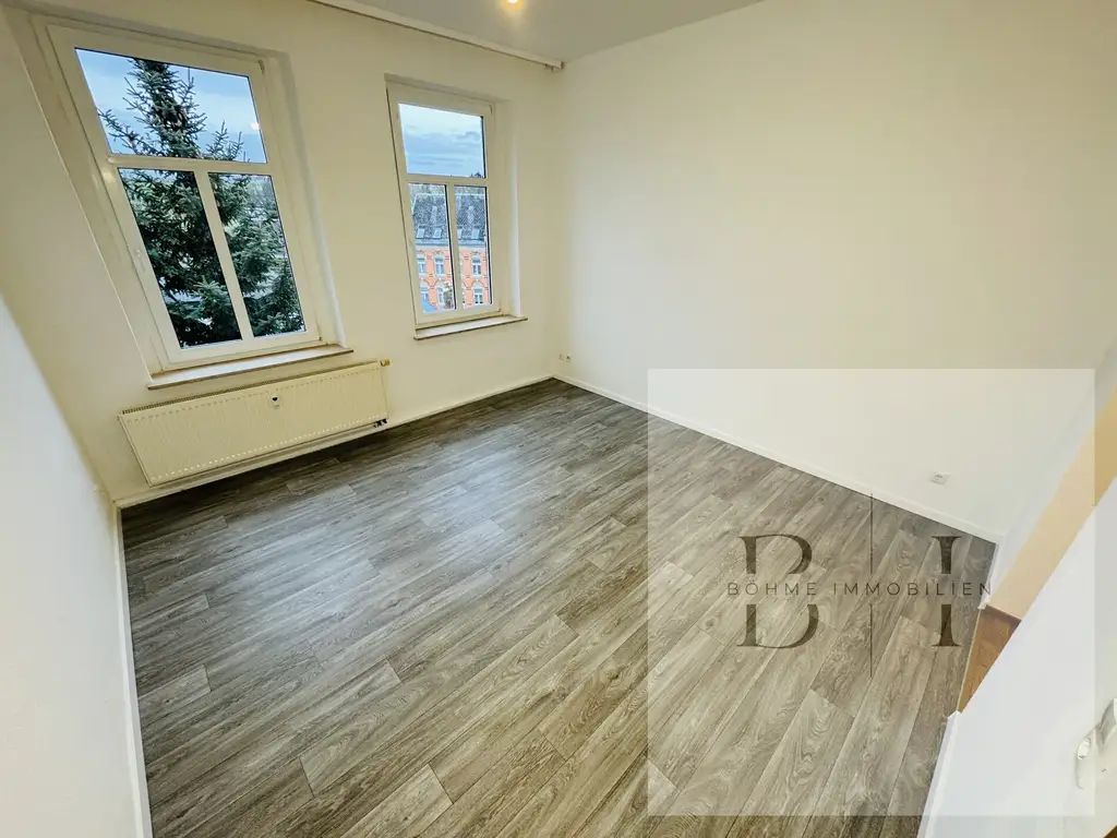 Vollständig renovierte 2-Zimmer Wohnung in guter Lage