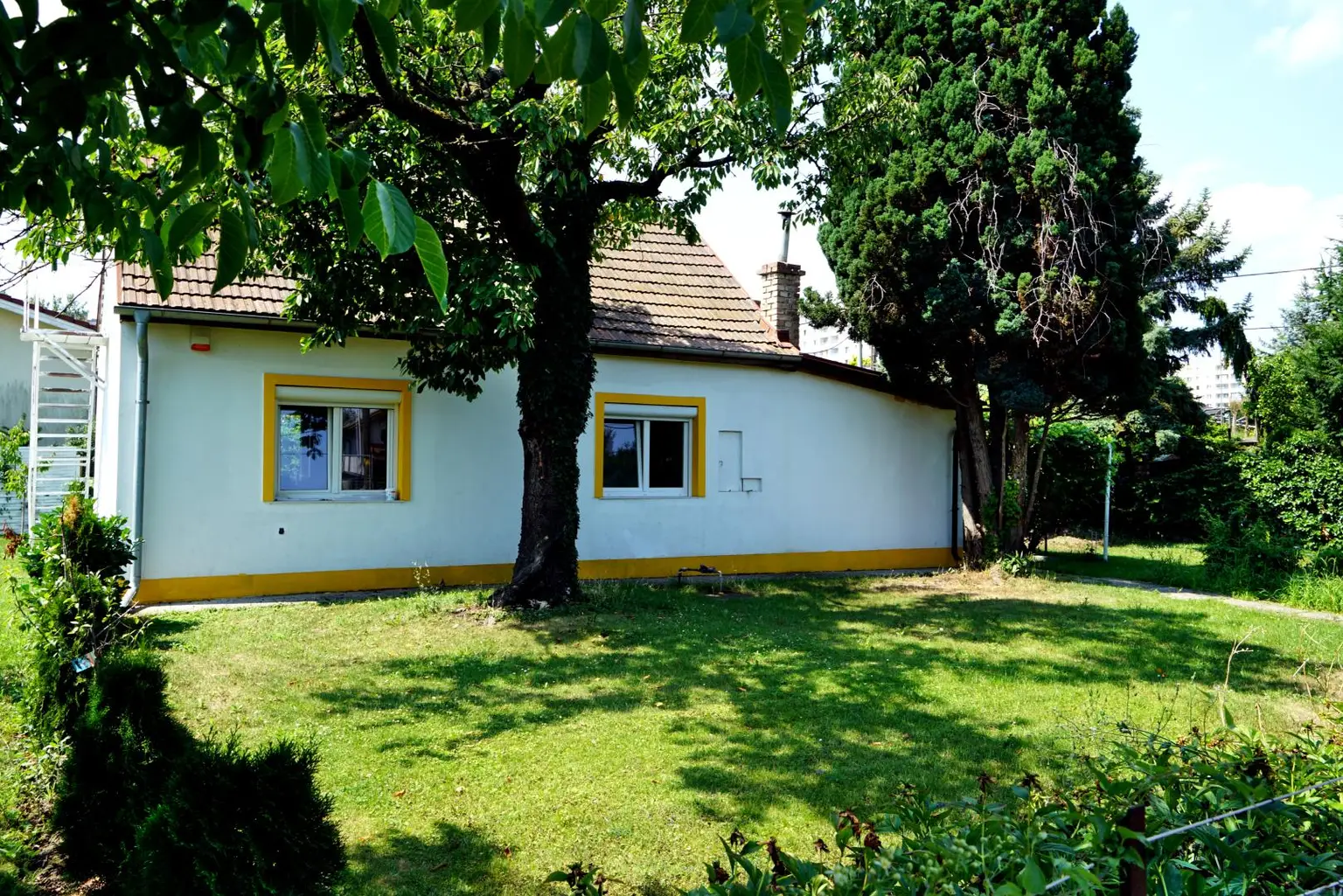 Seltene Gelegenheit - Simmeringer Kleingarten mit 546 m² Eigengrund – keine Pacht - ganzjähriges Wohnen erlaubt!