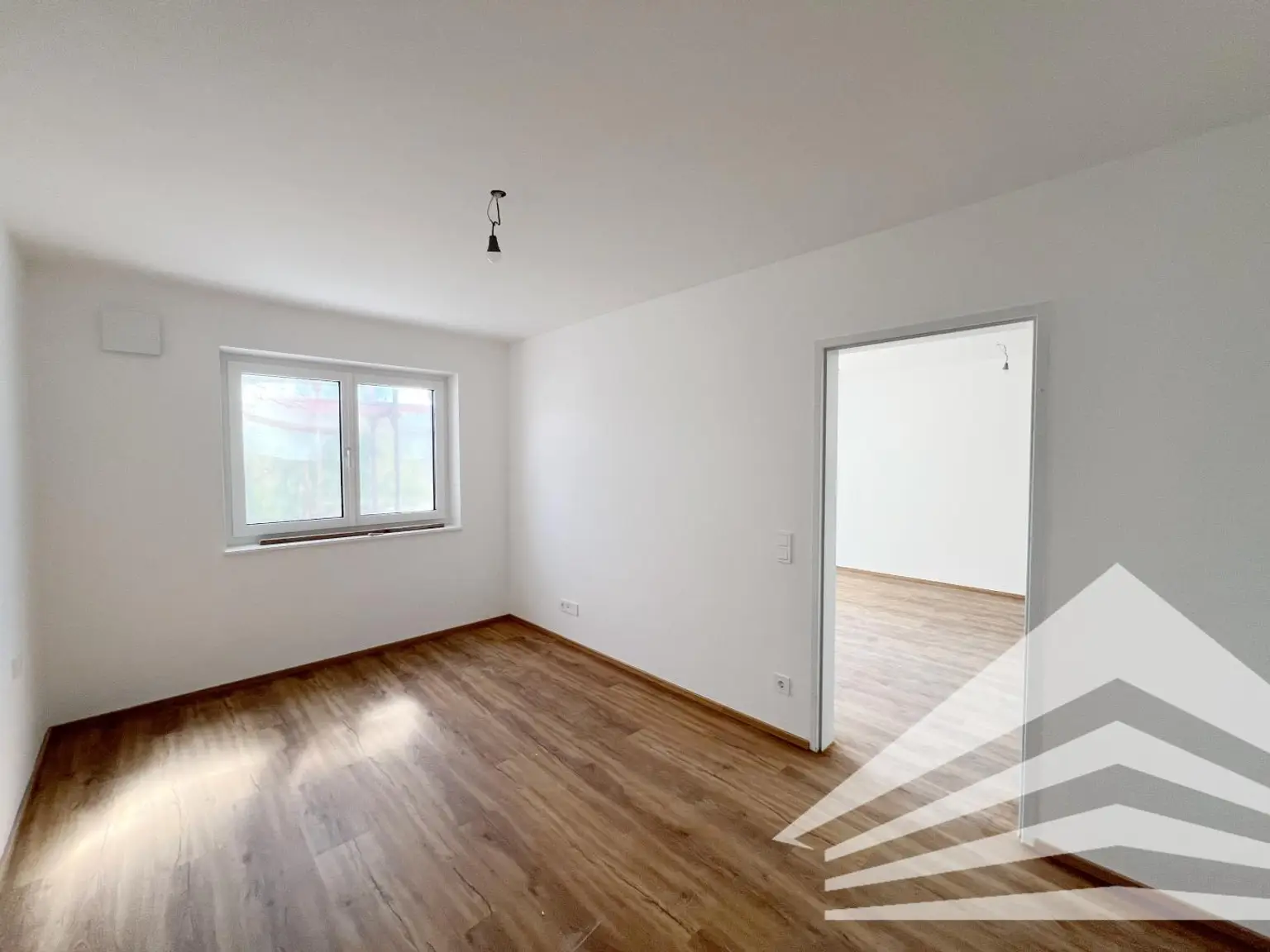 Perfekt aufgeteilte 2-Zimmer Wohnung mit großem Balkon in Puchenau!
