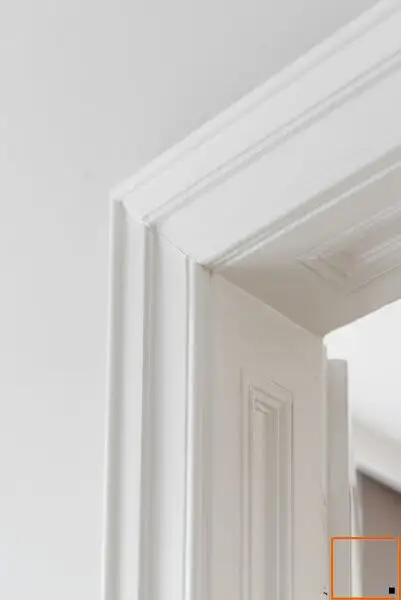 In Bestlage nahe Karmelitermarkt: Zentral begehbare Maisonette-Altbauwohnung in sehr gepflegtem Zustand und freiem Blick