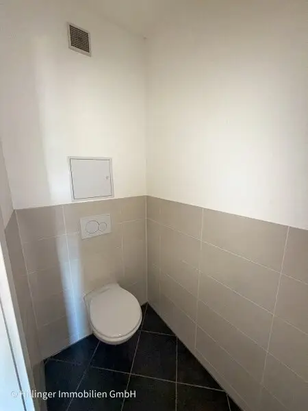Großzügige 2-Zimmer Wohnung mit Loggia