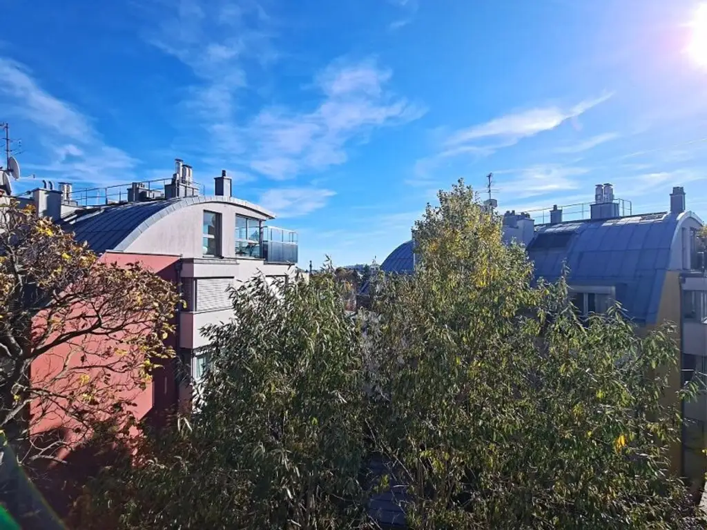 DACHGESCHOSS, Daringergasse, sonnige 76 m2 Neubau mit 6 m2 Balkon, 2 Zimmer, Wohnküche, Wannenbad, Parketten, Grünblick