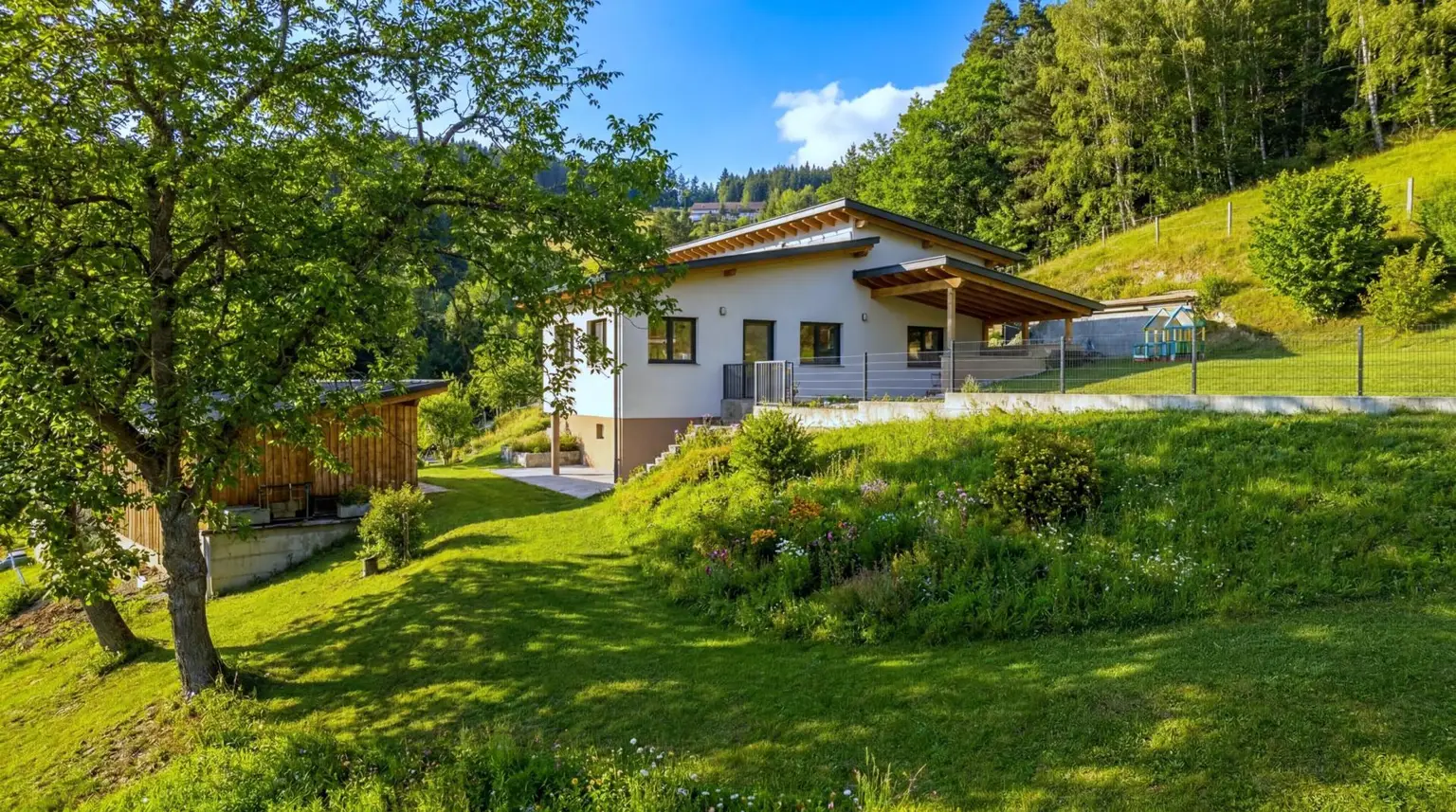 Haus samt Garten