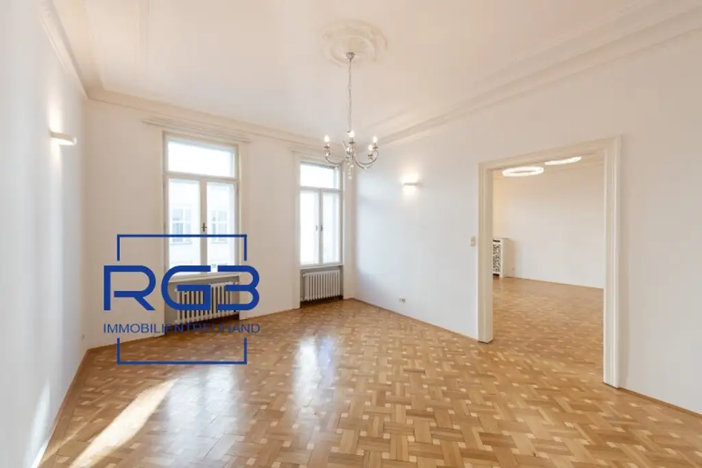 Repräsentatives Büro/Praxis in 1010 Wien mit 3 Zimmer & Balkon