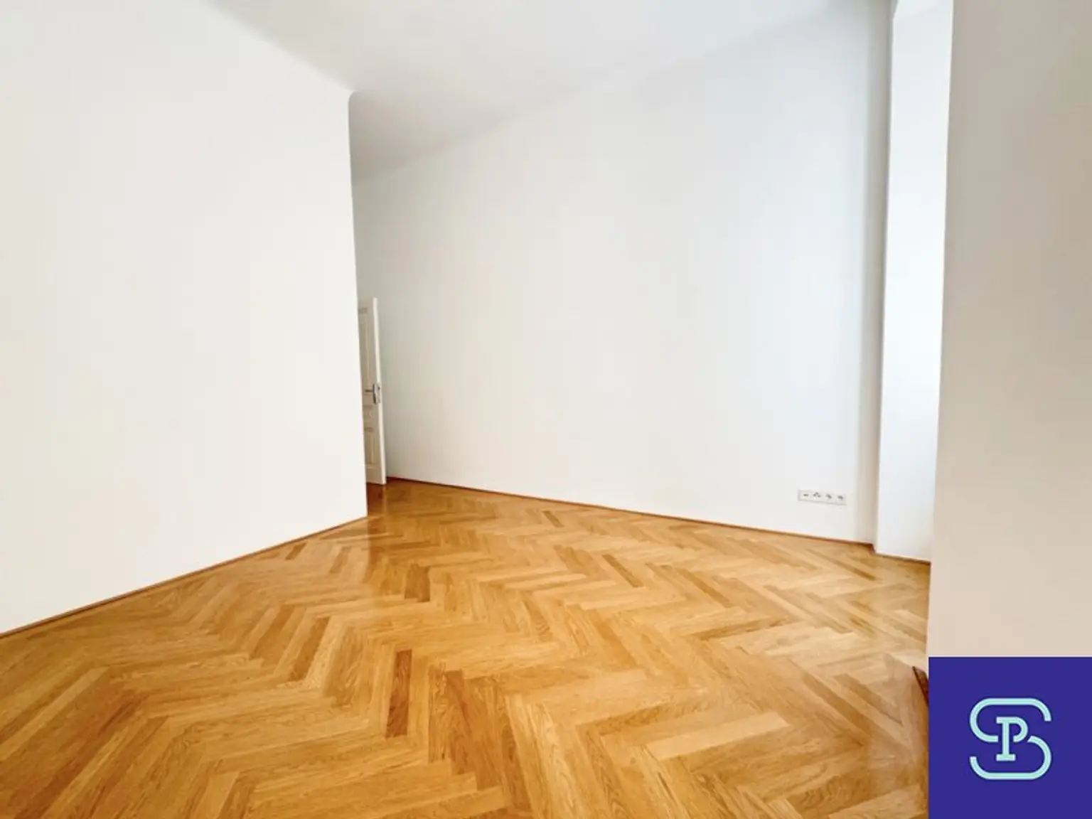 Erstbezug: 112m² Altbau mit 4 Zimmern und Einbauküche am Franziskanerplatz - 1010 Wien