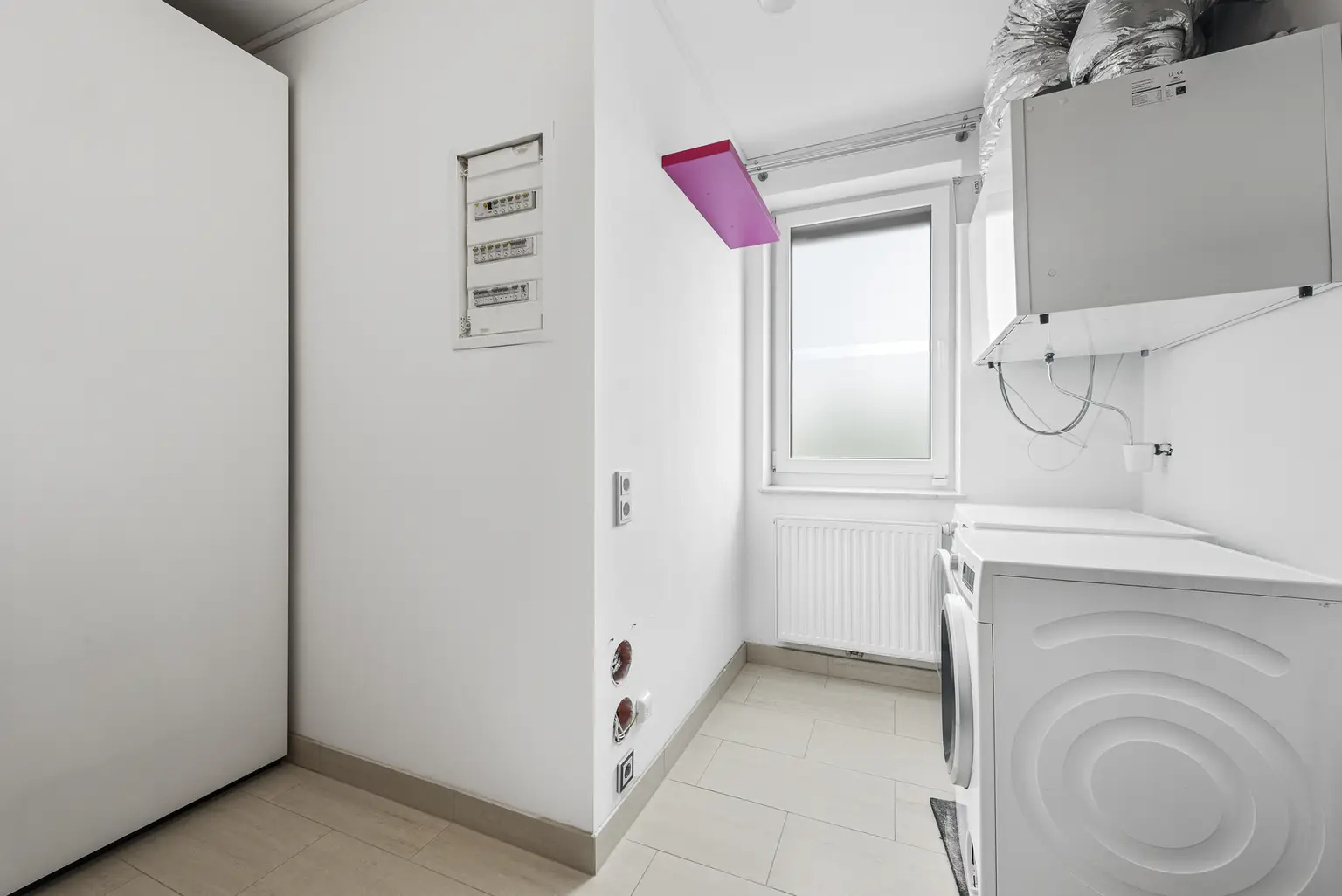 Großzügiges Maisonette-Penthouse zur Miete – mit Dachterrasse, Sauna und Whirlpool in Brunn am Gebirge