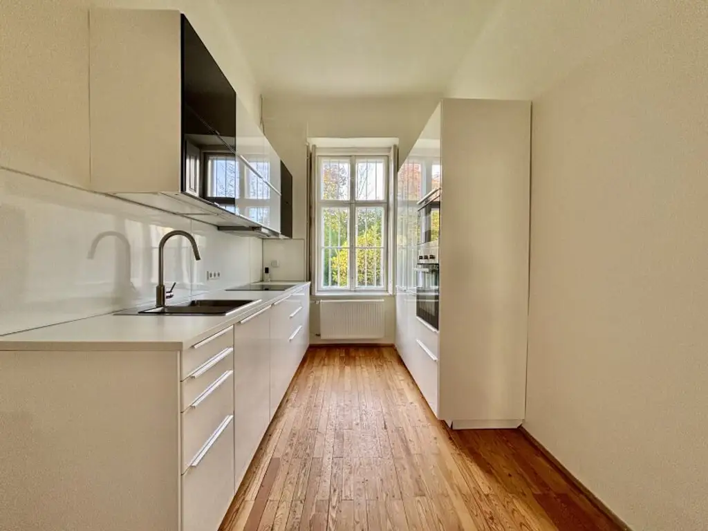 Arbeiten mit Atmosphäre | repräsentatives Gründerzeithaus im Landhausstil | großer Eigengarten für kreative Pausen