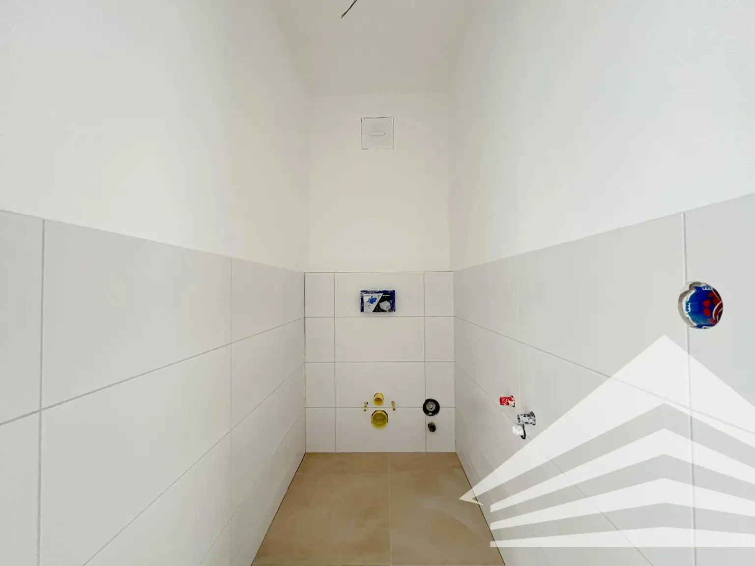 Lichtdurchflutete 3-Zimmer Wohnung mit großem Balkon in Puchenau!