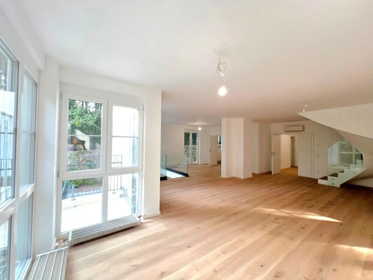 Luxus-Garten-Wohnung | 5 Zimmer & 194 m² zzgl. 200 m² Garten | Lebensqualität pur in Sievering