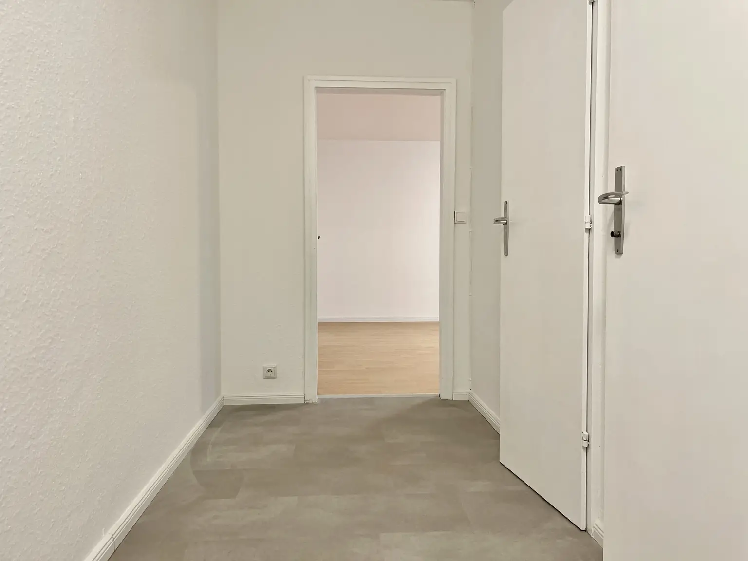 MIETWOHNUNG IN ZENTRALER LAGE IN FLORIDSDORF