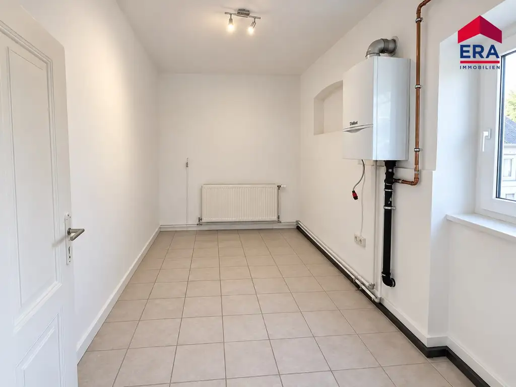 Lichtdurchflutete Altbauwohnung mit Charme – 4 Zimmer in 2193 Wilfersdorf