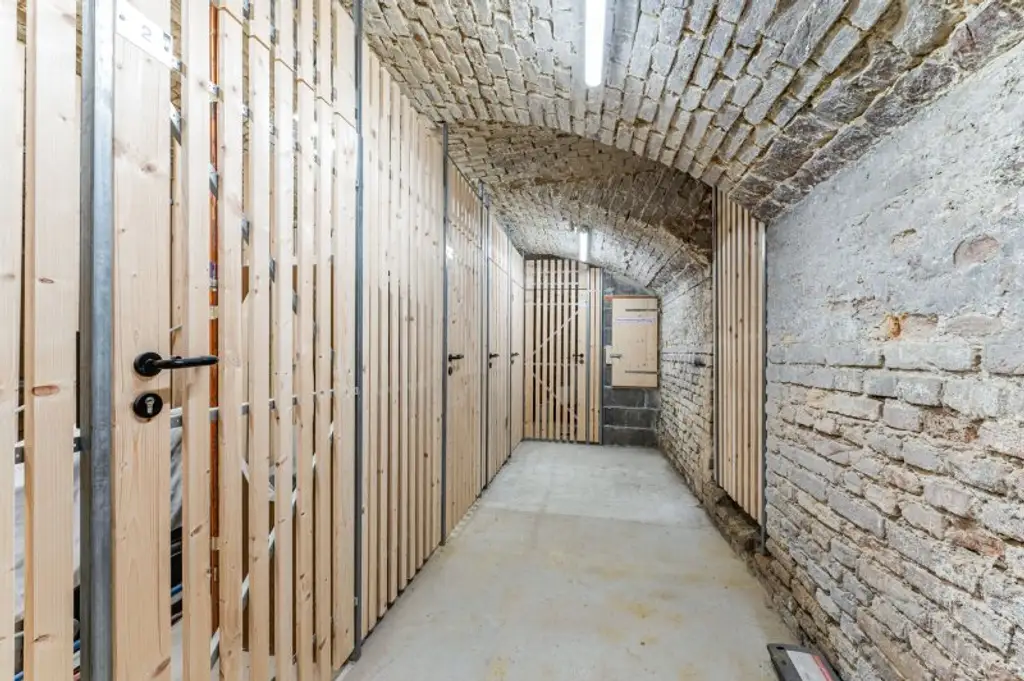 Erstbezug! Großartige 3-Zimmer-Maisonette mit Dachterrasse nahe Rochusmarkt zu vermieten!