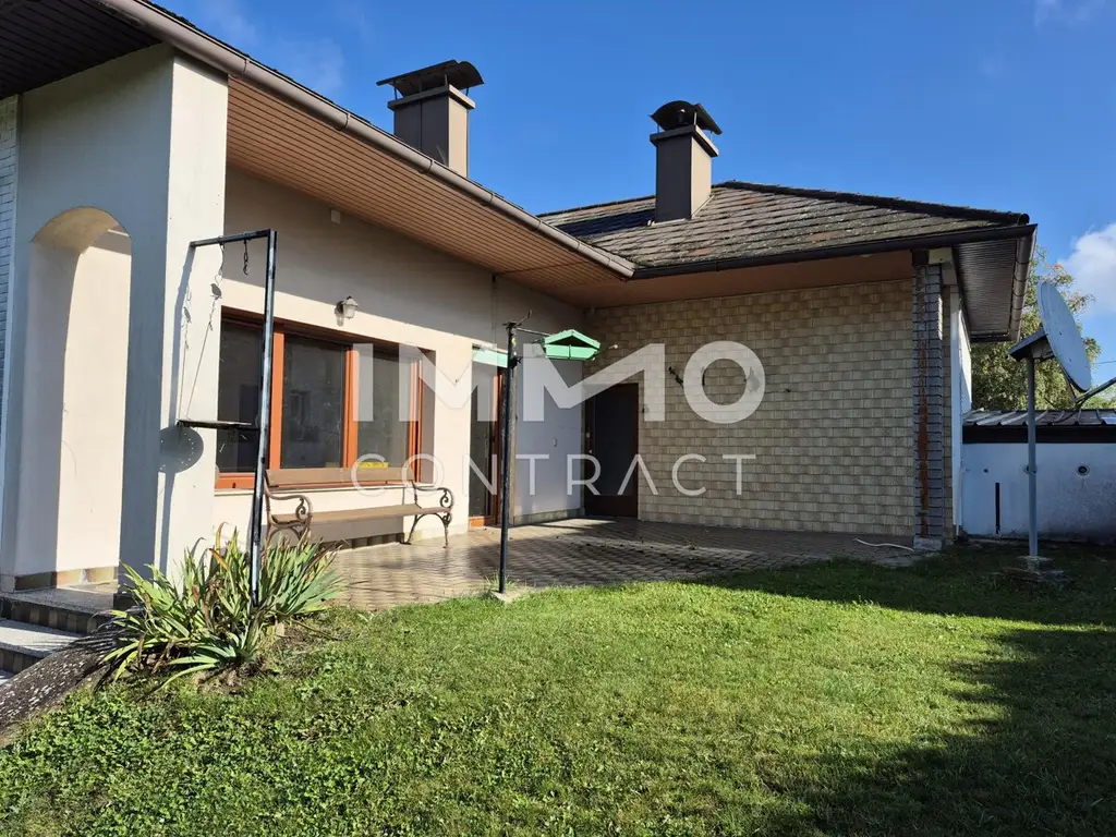 Renovierungsbedürftiger Bungalow in Top Lage!