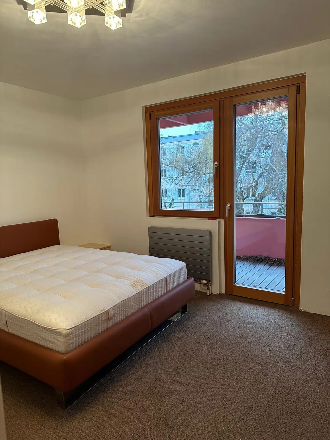 Repräsentatives Wohnen auf 120 m² mit Loggia & Parkgaragen-Option