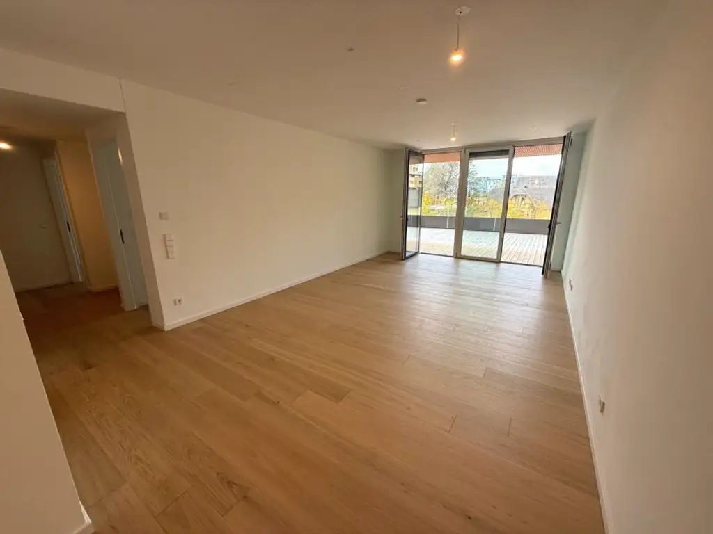 ERSTBEZUG 3 ZIMMER WOHNUNG IM "GRÜNBLICK" VIERTEL ZWEI + TRAUMTERRASSE MIT ca. 64 m² + NUTZUNG INFINITY-AUSSENPOOL, GYM & SAUNA
