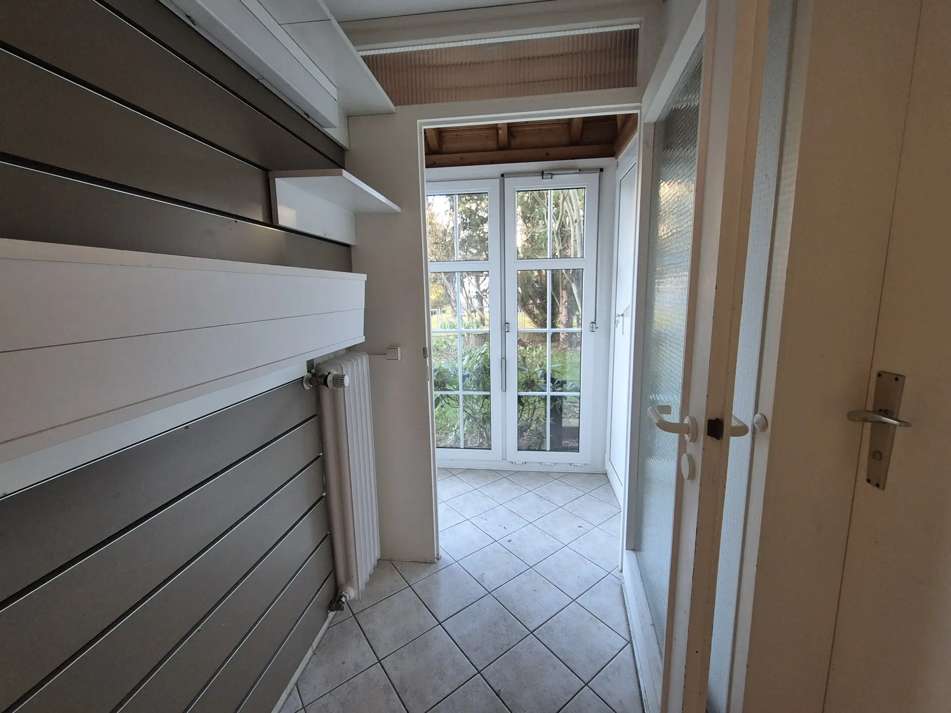 Flur Richtung Ausgang