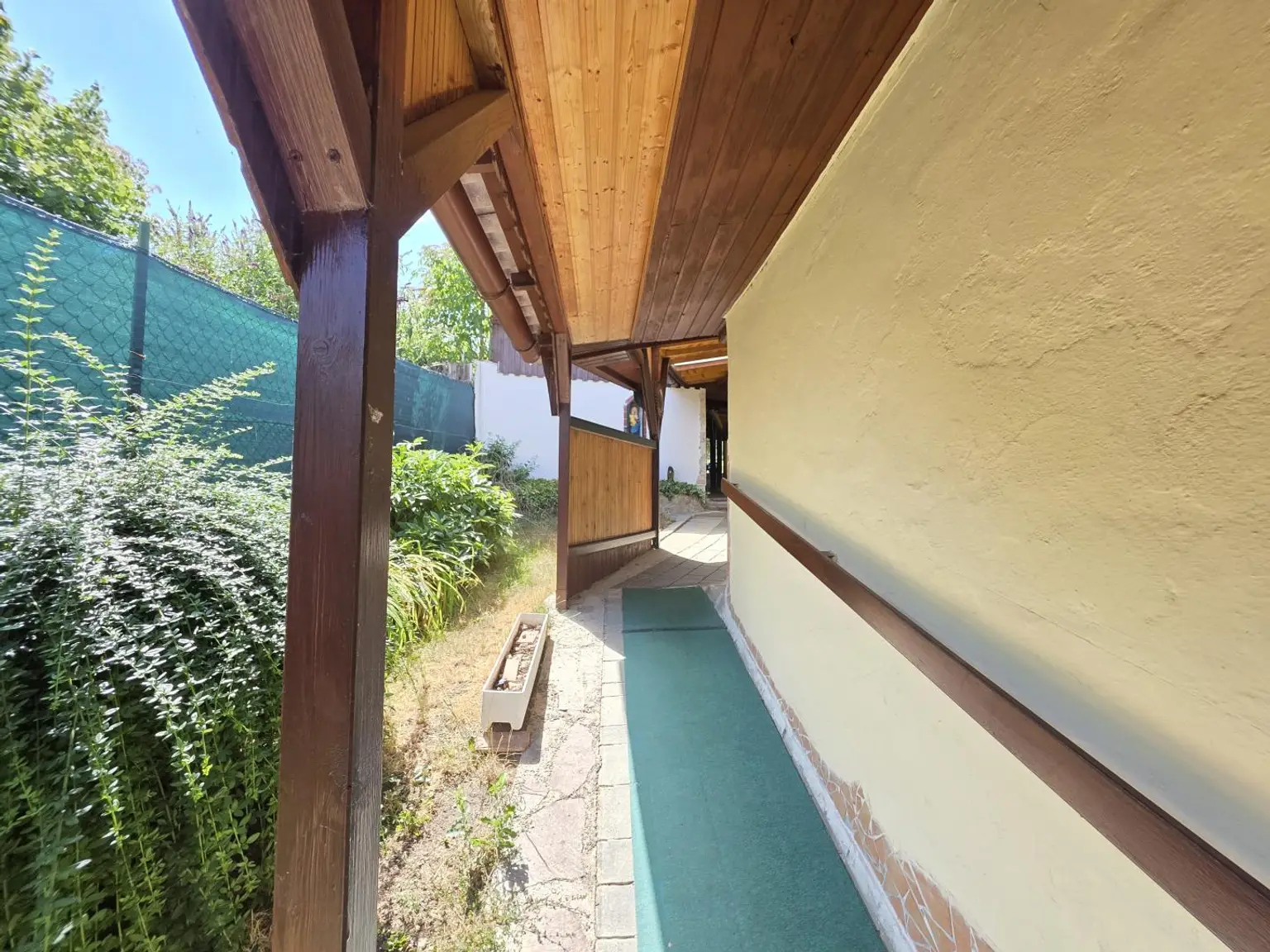 Zugang zum Garten (2)