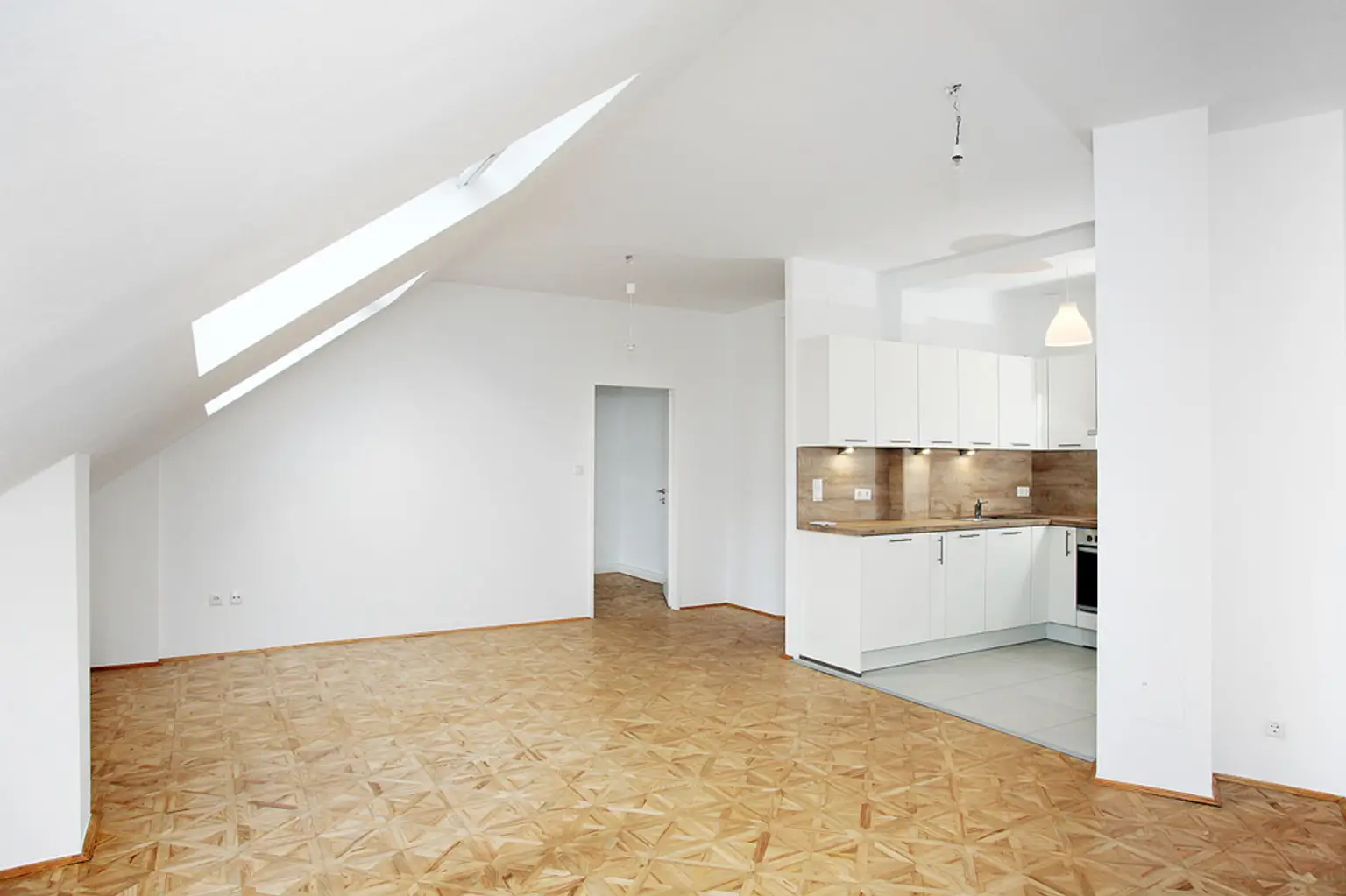 Wohnzimmer mit Küche