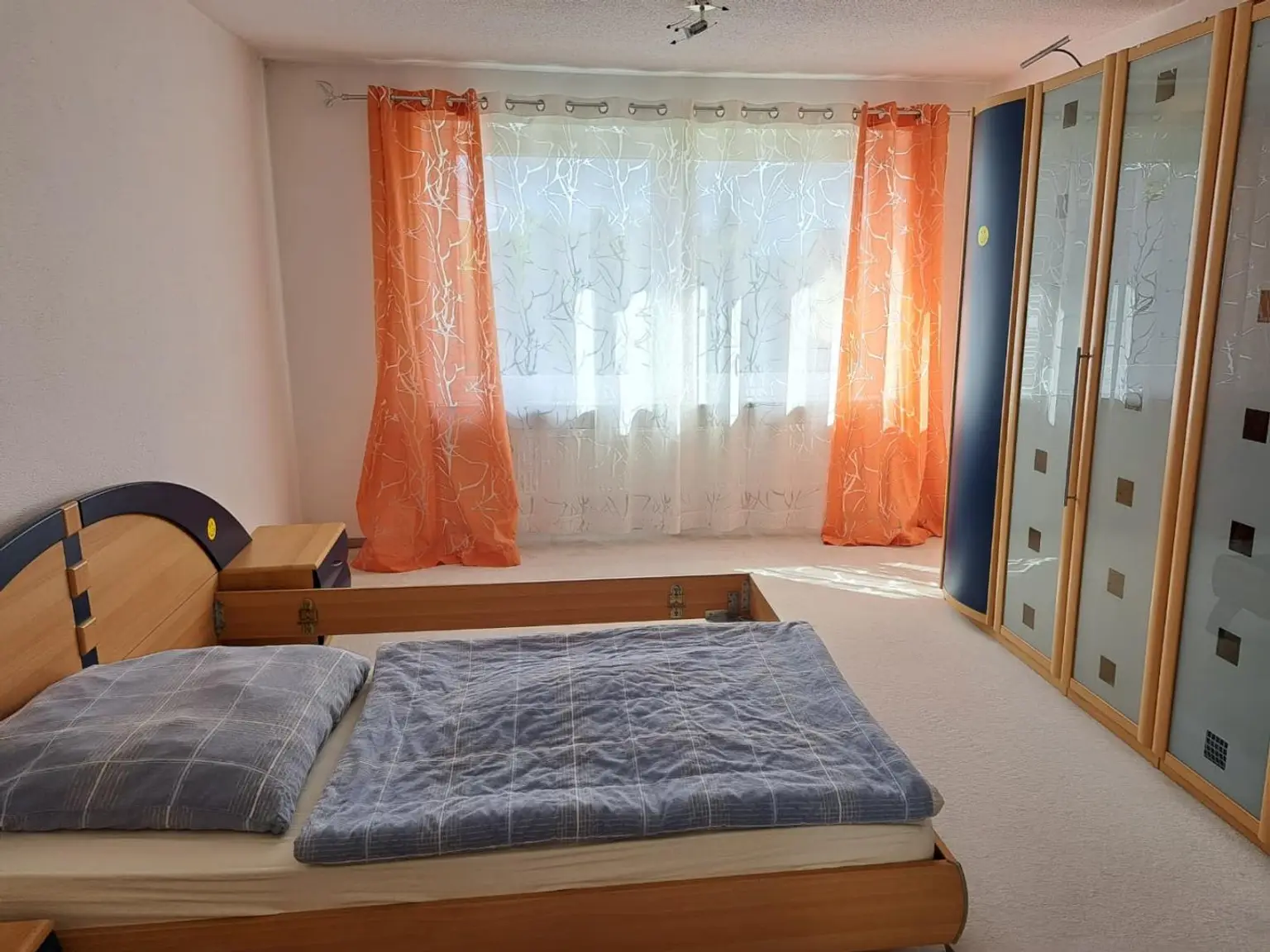 Sanierungsbedürftiges Einfamilienhaus in ruhiger Lage