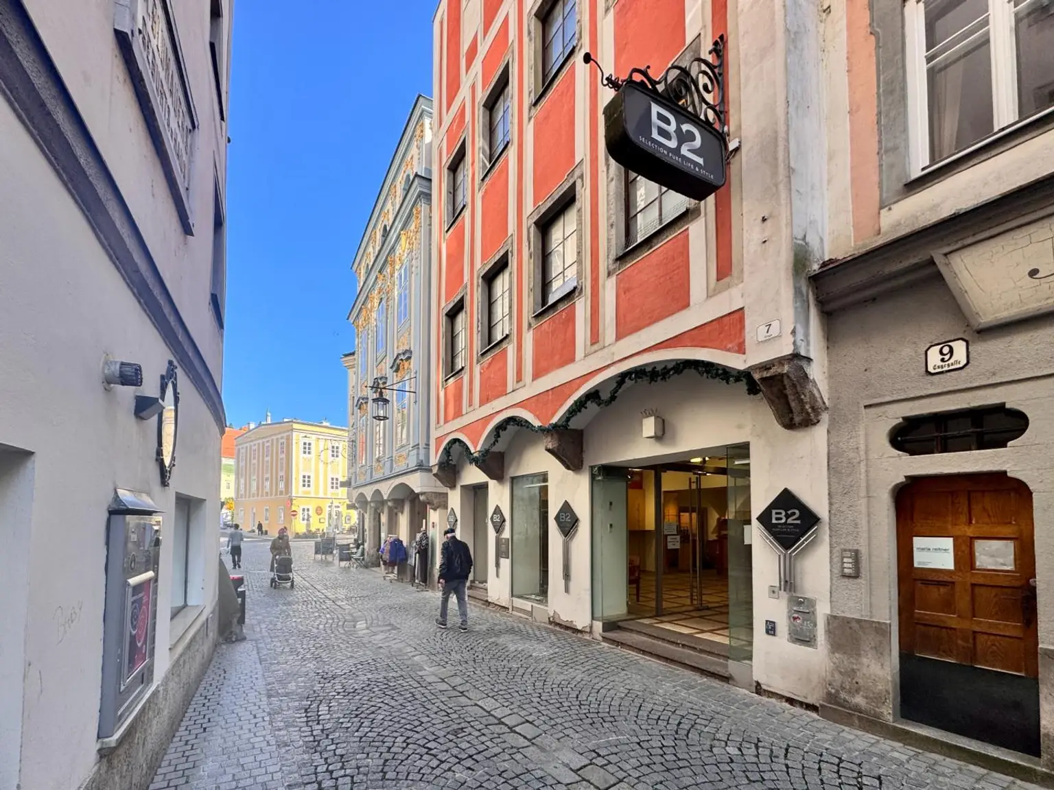 B(ETTER)2 - Geschäftshaus für Handel, Dienstleistung oder Büro zu mieten