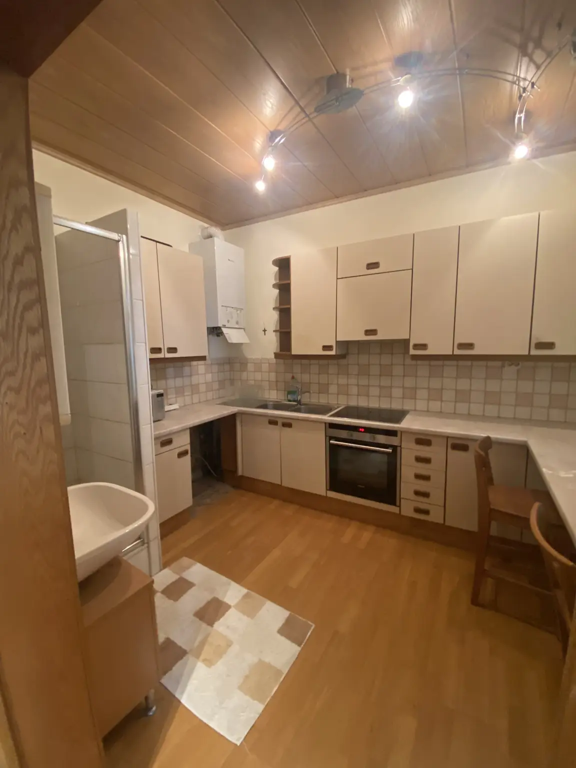 Altbauarpartment 2 Zimmer in Toplage 1090 Wien !