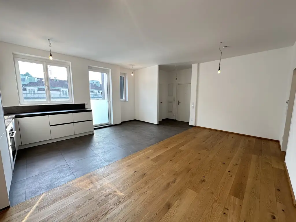 ERSTBEZUG – Stilvoller 3-Zimmer-Dachgeschoss-Traum nahe Naschmarkt - freier Mietzins