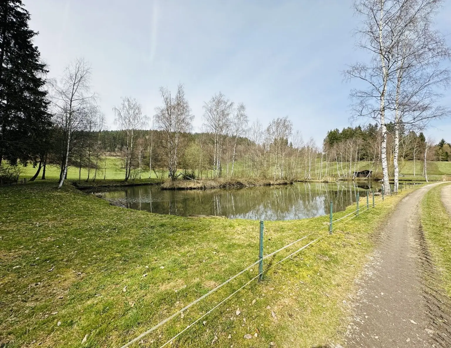 Besichtigungstag am 08.11.25! Idyllisches Freizeitdomizil in absoluter Ruhelage - Ein Paradies für Naturliebhaber