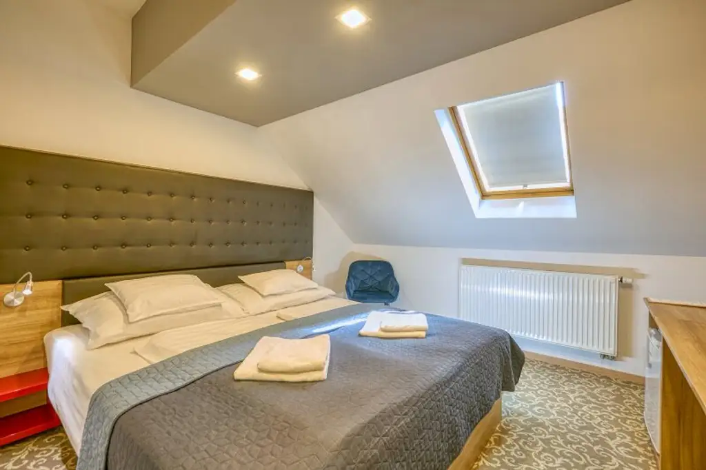 +++ Historischer Immobilienkomplex im Herzen von Sopron mit vielseitigem Entwicklungspotenzial +++