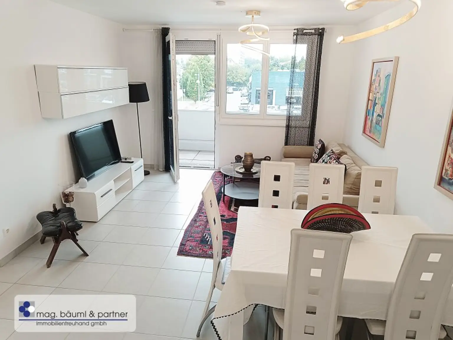 MÖBLIERTE MODERNE BALKONWOHNUNG NAHE U1