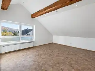 Kind 1. Dachgeschoss