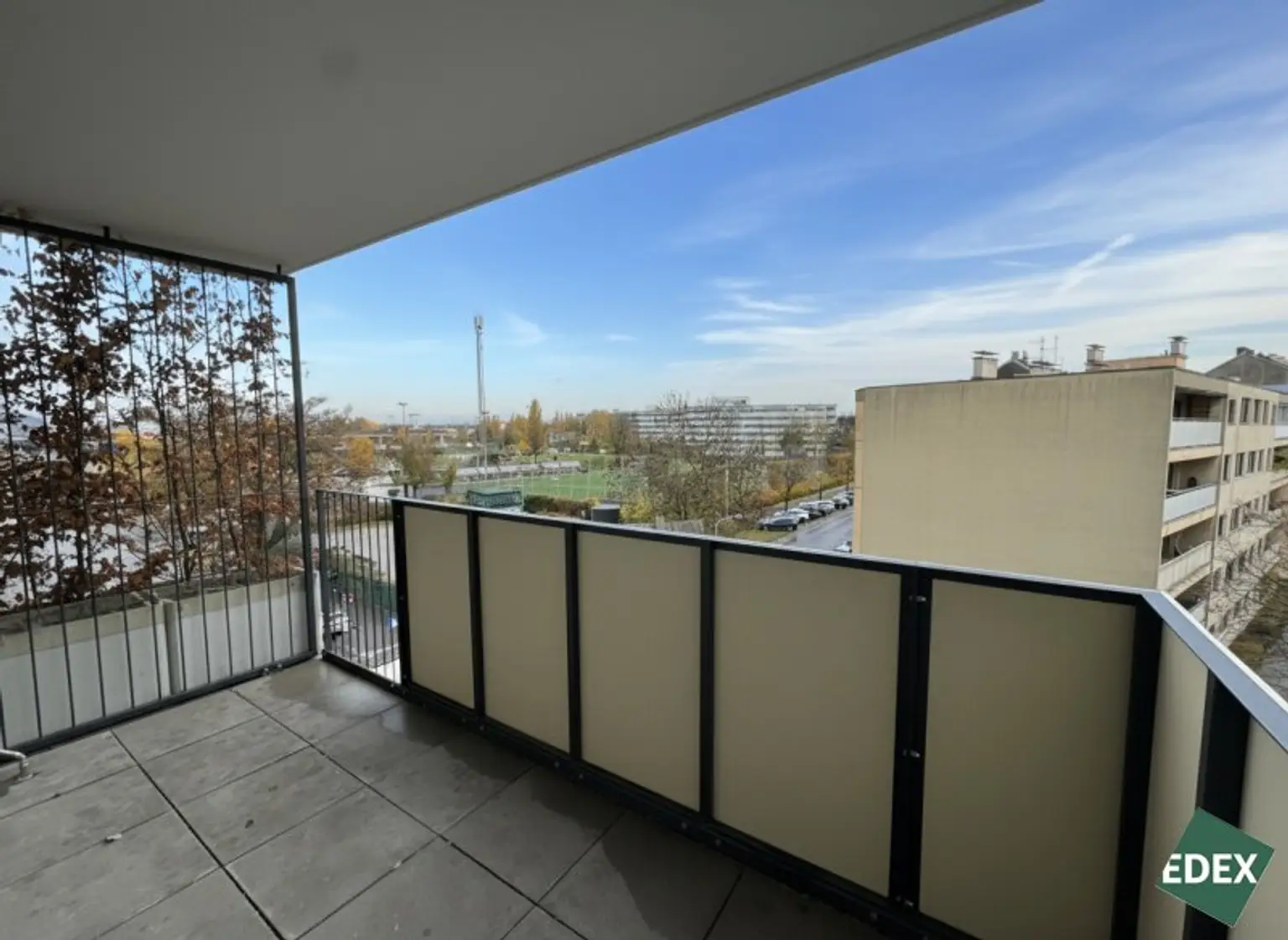 2-Zimmer-Wohnung mit Balkon direkt bei der U3 - perfekt für Singles oder Paare